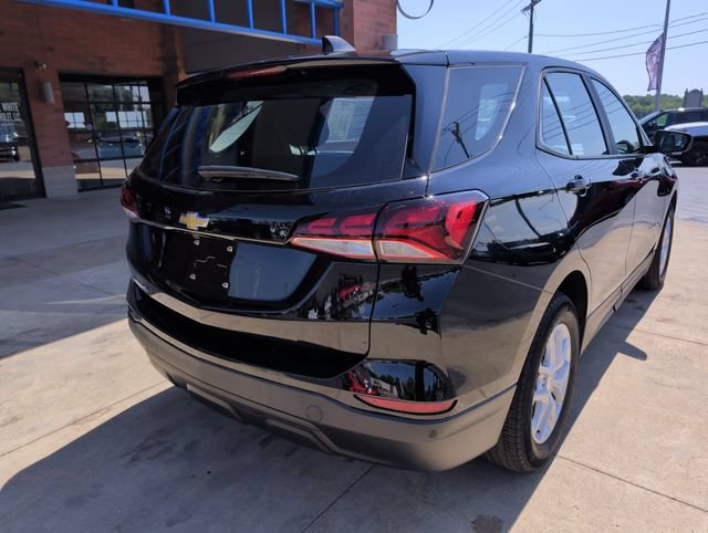Used 2024 Chevrolet Equinox LS w/ Driver Confidence II Package FWD image 8