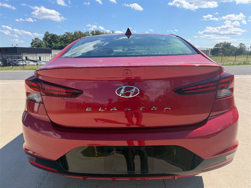 Used 2019 Hyundai Elantra SEL FWD image 4
