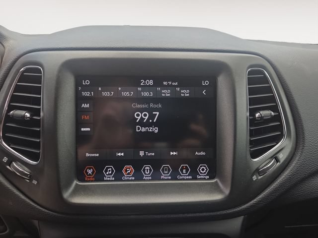 Used 2019 Jeep Compass Trailhawk AWD/4WD image 22