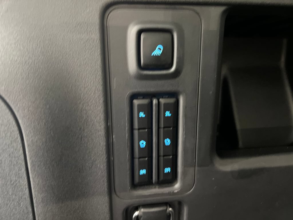 Used 2025 Ford Expedition Platinum AWD/4WD image 48