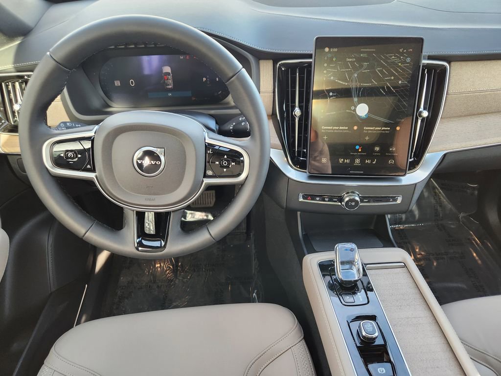 New 2026 Volvo XC90 B6 Core image 3