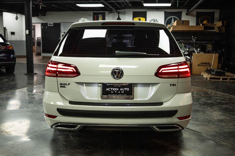 Used 2018 Volkswagen Golf SEL FWD image 6