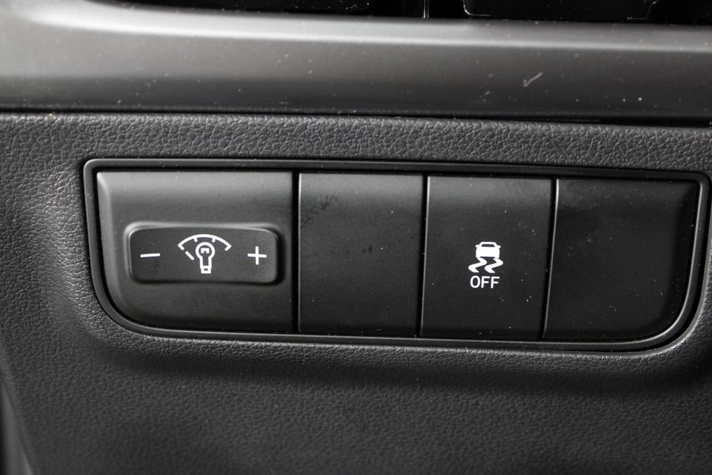 Certified 2026 Hyundai Tucson SE FWD image 24