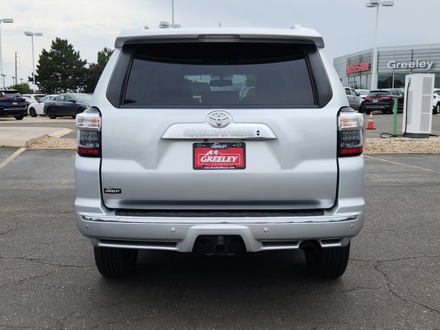 Used 2017 Toyota 4Runner Limited AWD/4WD image 11