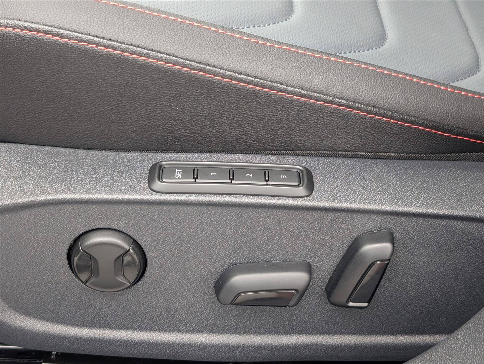 Used 2026 Volkswagen Jetta GLI Autobahn FWD image 20