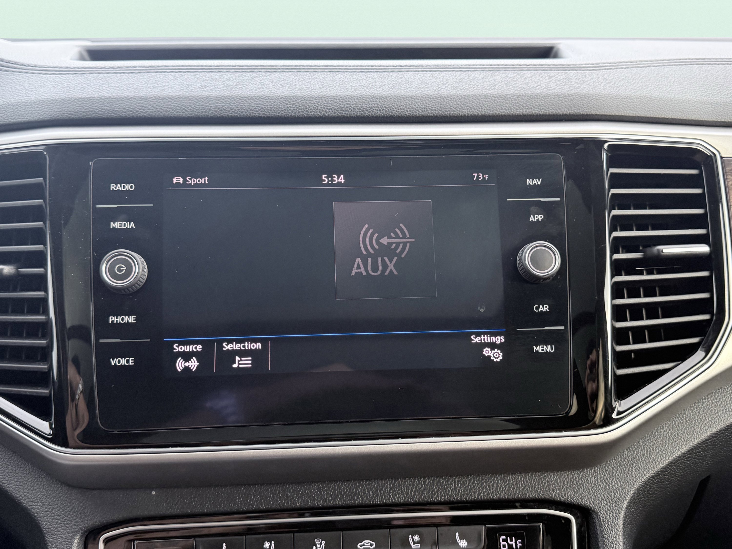 Used 2018 Volkswagen Atlas SEL Premium image 83