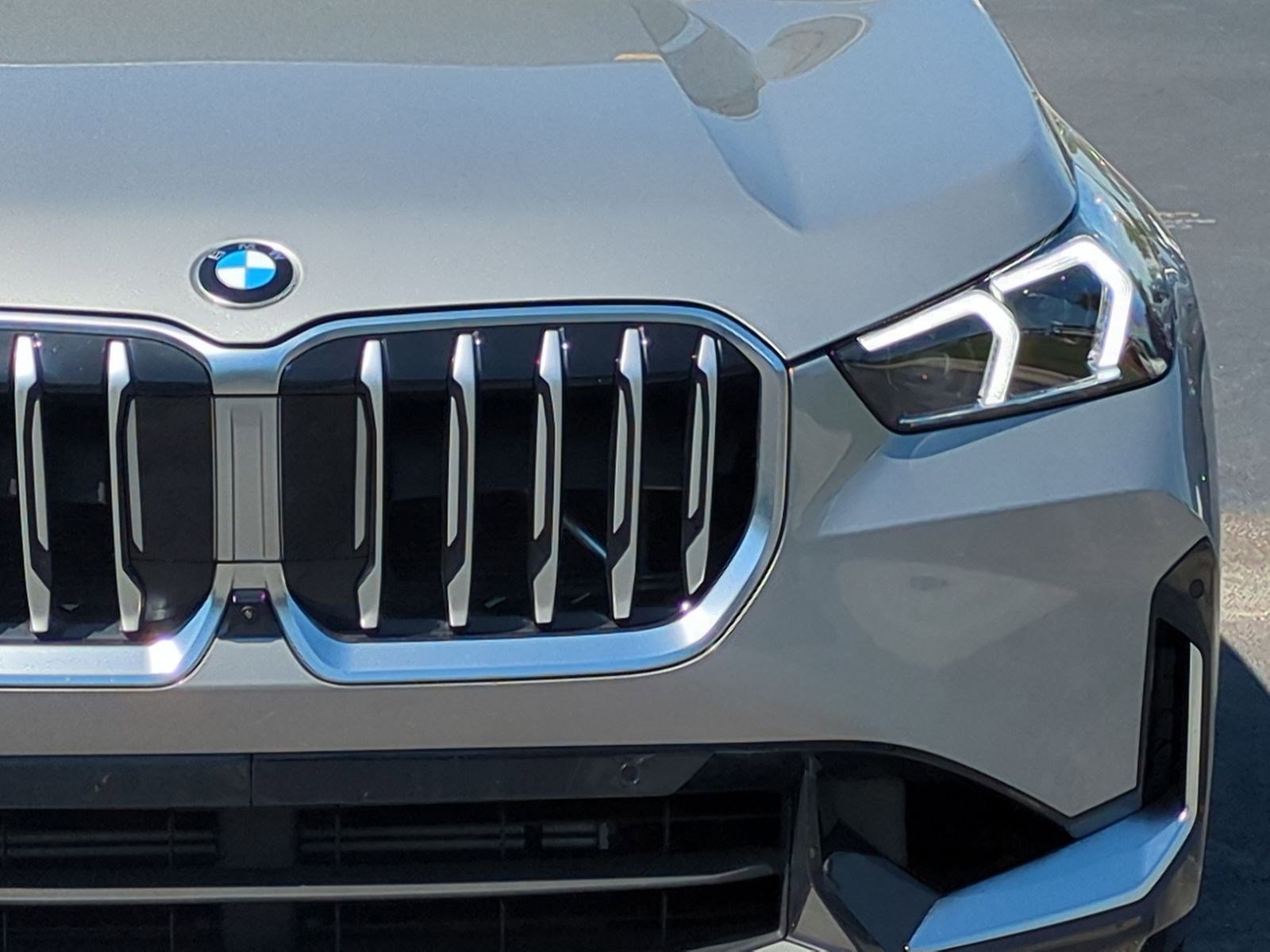 Certified 2023 BMW X1 xDrive28i w/ Premium Package image 6