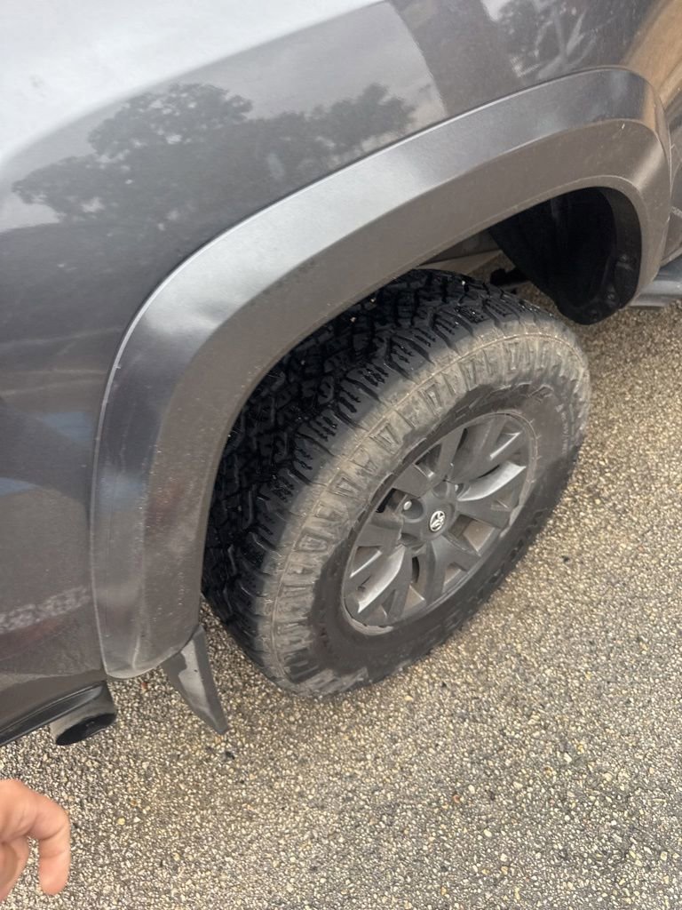 Used 2023 Toyota Tacoma SR5 RWD image 21
