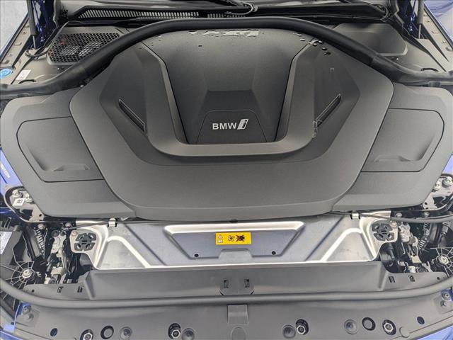 Used 2025 BMW i4 xDrive40i w/ M Sport Package AWD/4WD image 18