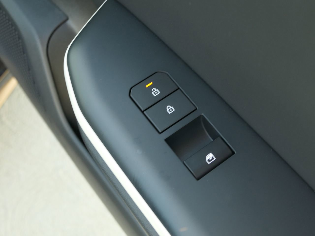 New 2025 Kia K4 GT-Line w/ GT-Line Sunroof Package image 20