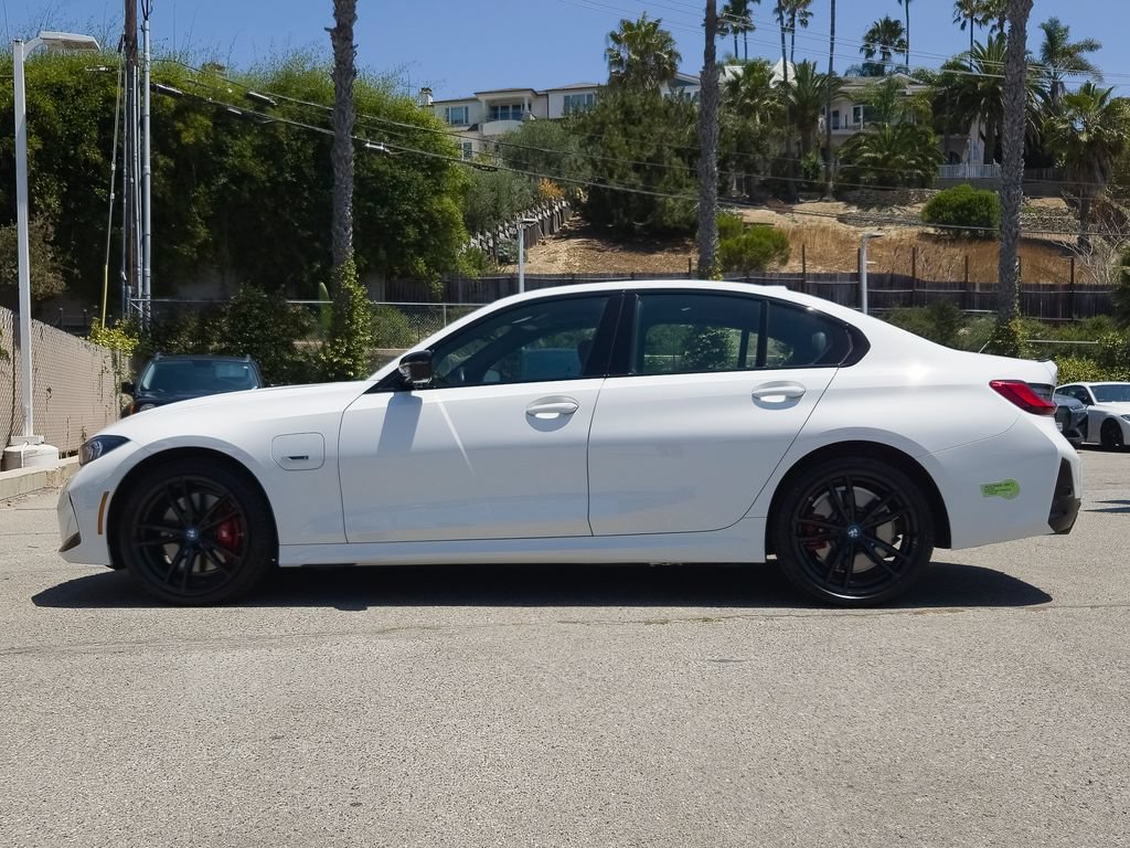 Used 2023 BMW 330e w/ M Sport Package RWD image 24