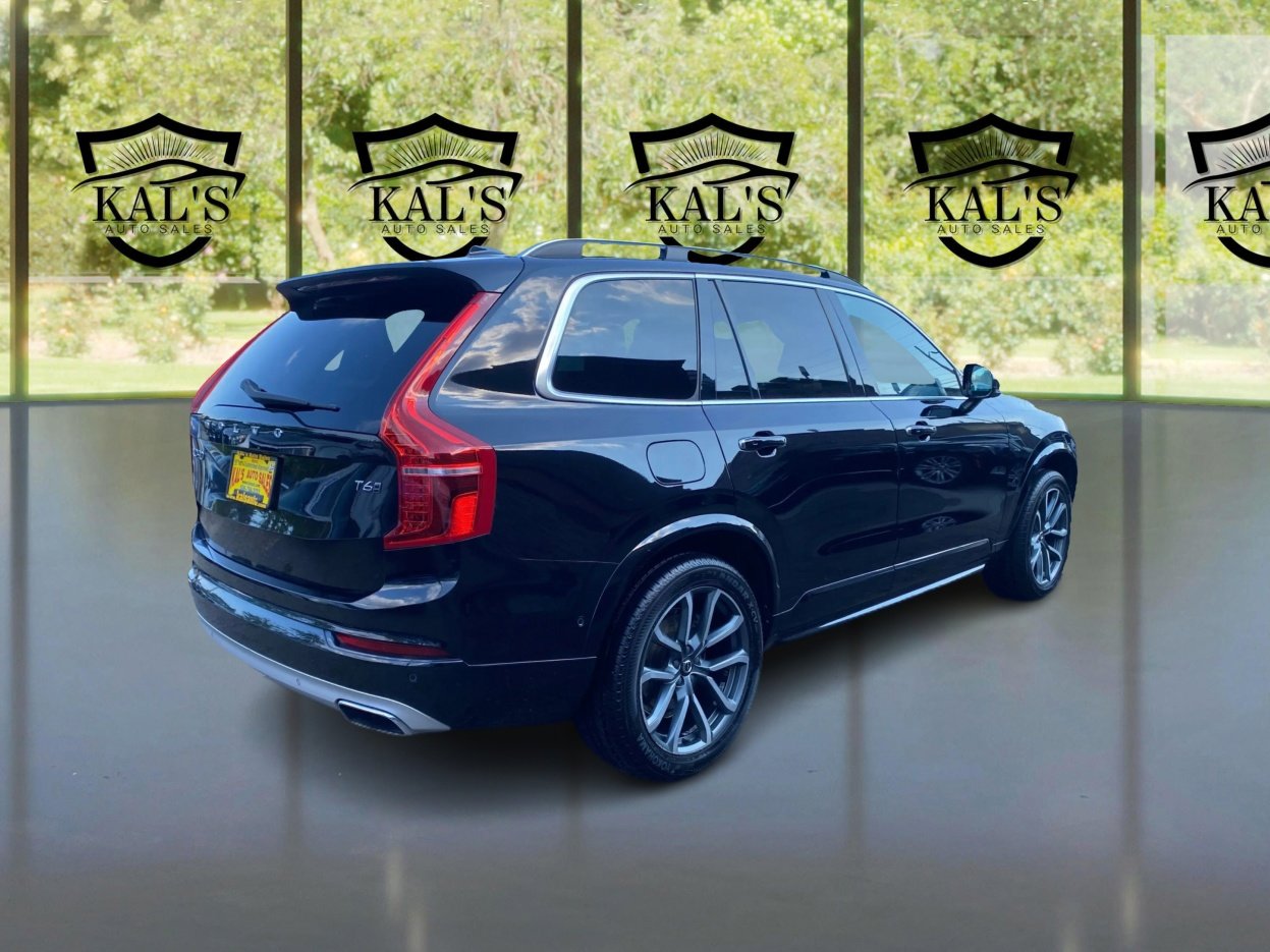 Used 2018 Volvo XC90 T6 Momentum w/ Convenience Package image 5