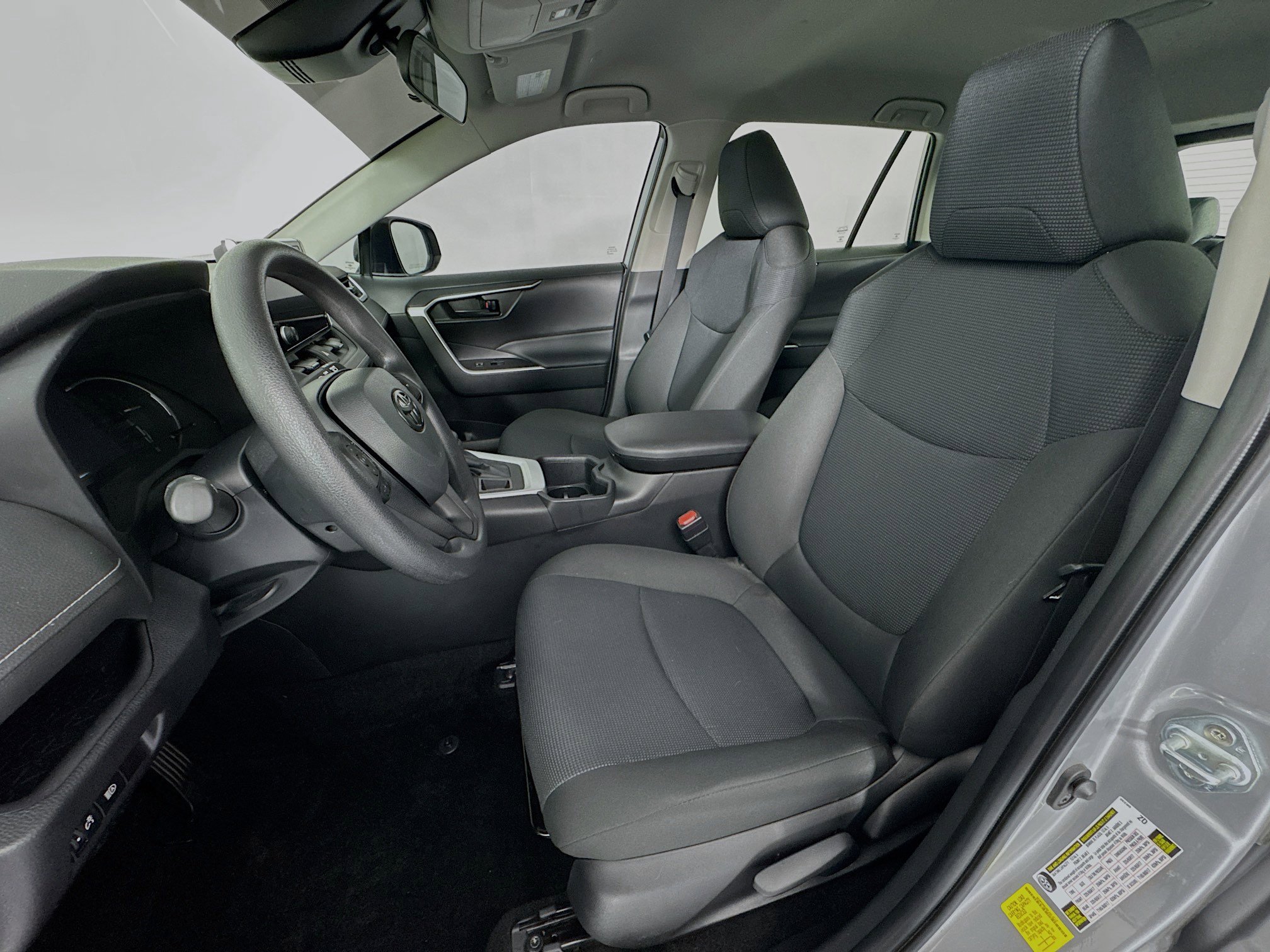 Used 2024 Toyota RAV4 LE image 19