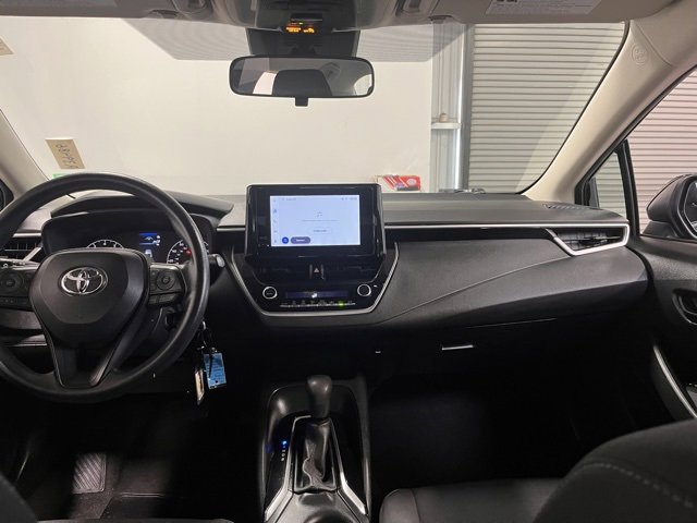 Used 2023 Toyota Corolla LE image 20