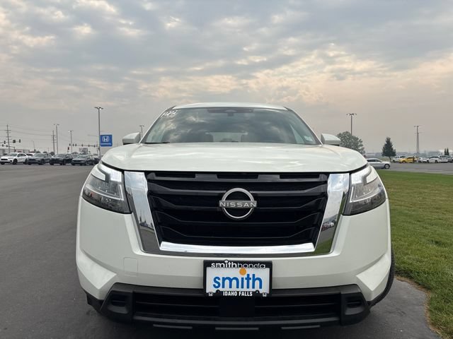 Used 2022 Nissan Pathfinder SV AWD/4WD image 8