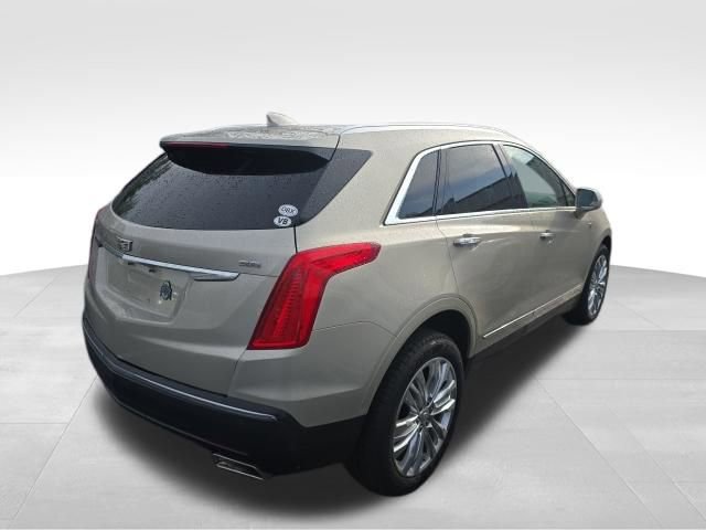 Used 2017 Cadillac XT5 Premium Luxury image 6
