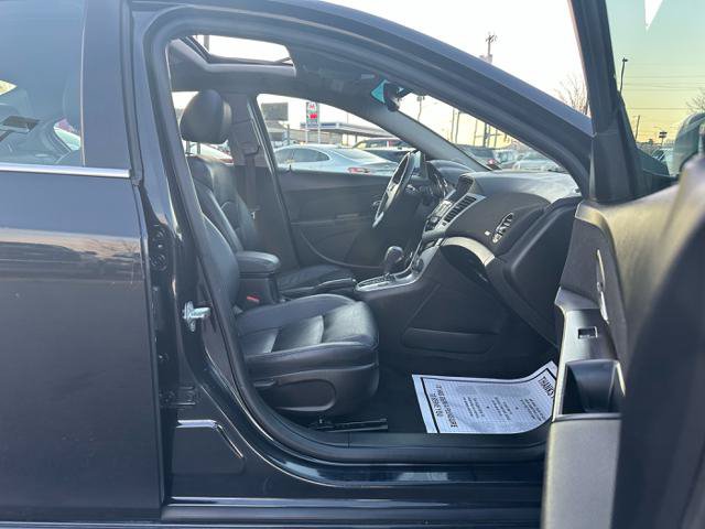Used 2014 Chevrolet Cruze LTZ w/ Sun, Sound and Sport Package FWD image 18