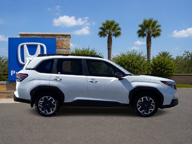 Used 2025 Subaru Forester Premium w/ Convenience Package #2 AWD/4WD image 6