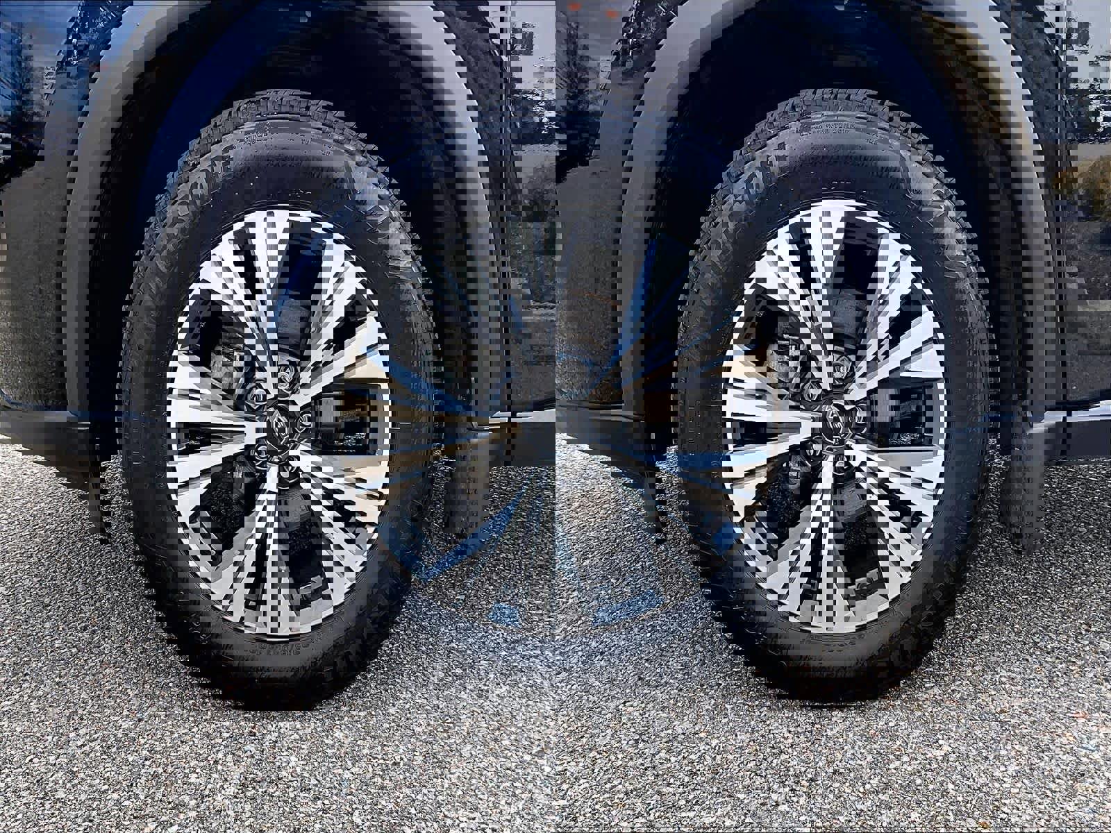 Certified 2023 Nissan Rogue SV image 7