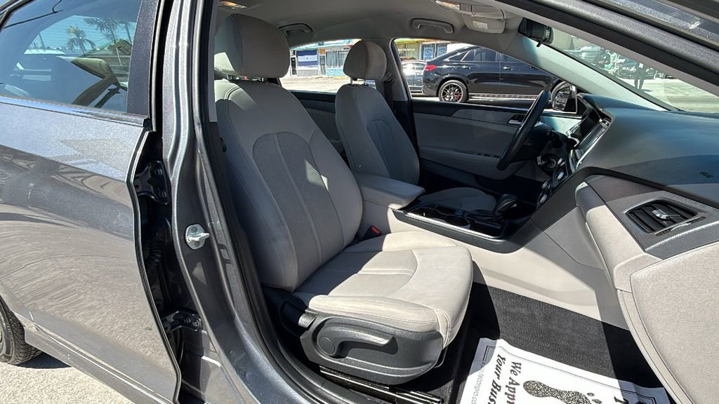 Used 2018 Hyundai Sonata SE image 39