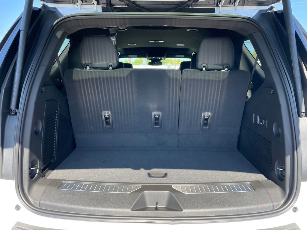 New 2026 GMC Yukon Denali w/ LPO, Floor Liner Package image 24
