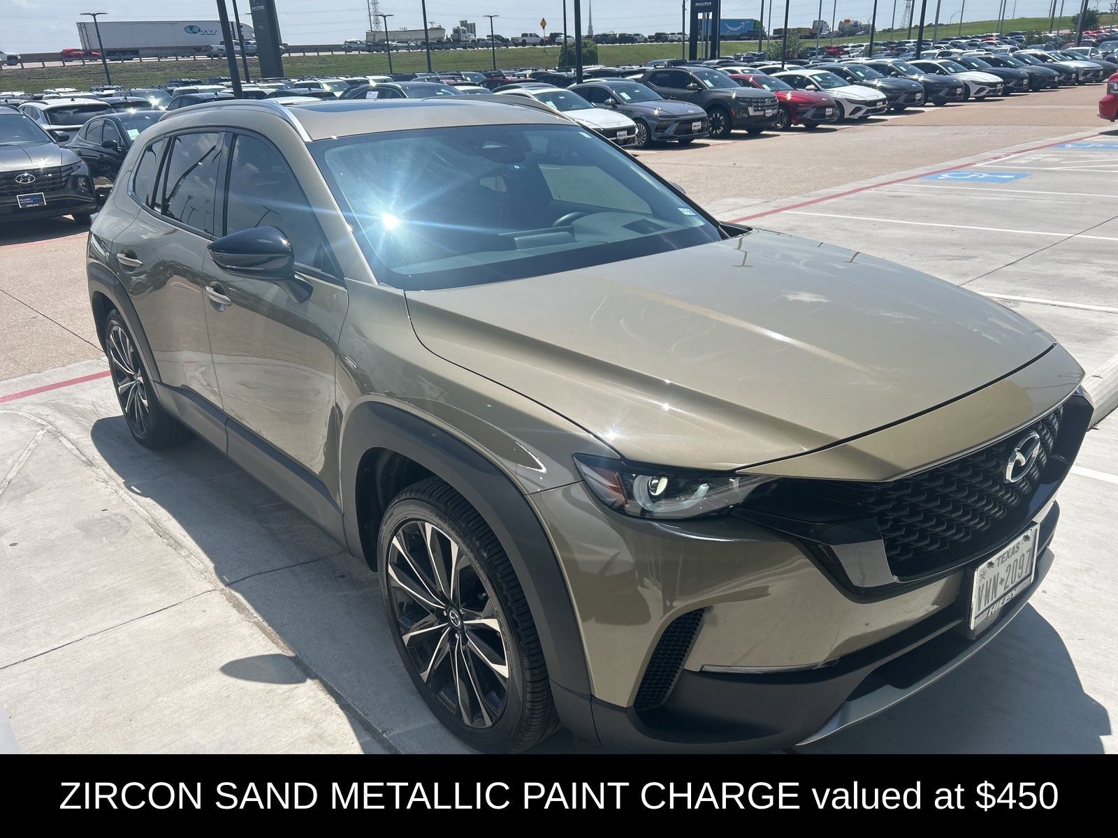 Used 2025 MAZDA CX-50 AWD 2.5 Turbo w/ Premium Pkg image 3