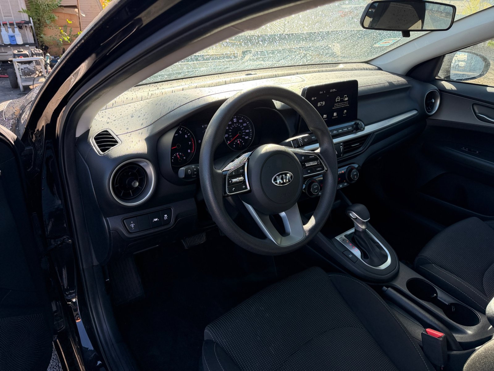 Used 2019 Kia Forte LXS FWD image 18