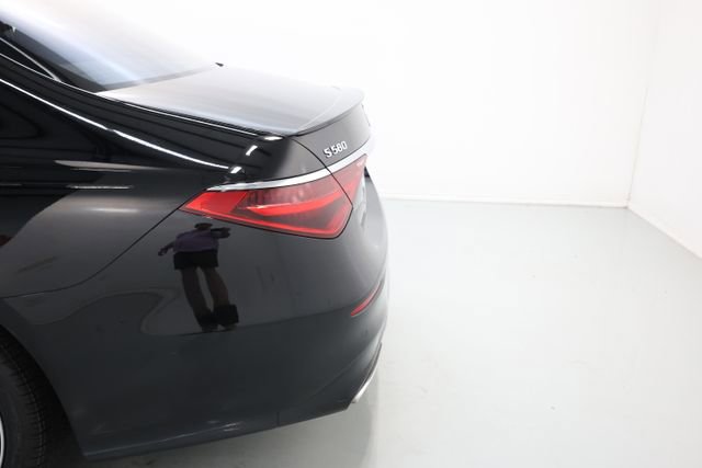 Used 2022 Mercedes-Benz S 580 4MATIC Sedan w/ AMG Line Package image 78