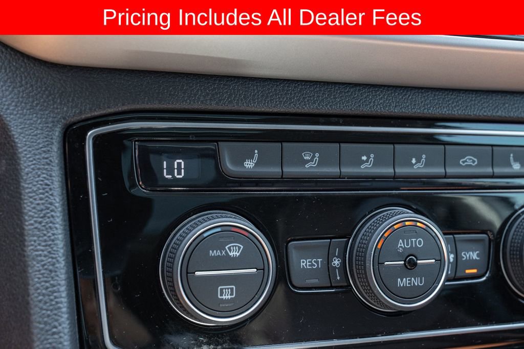 Used 2022 Volkswagen Atlas SEL R-Line AWD/4WD image 18