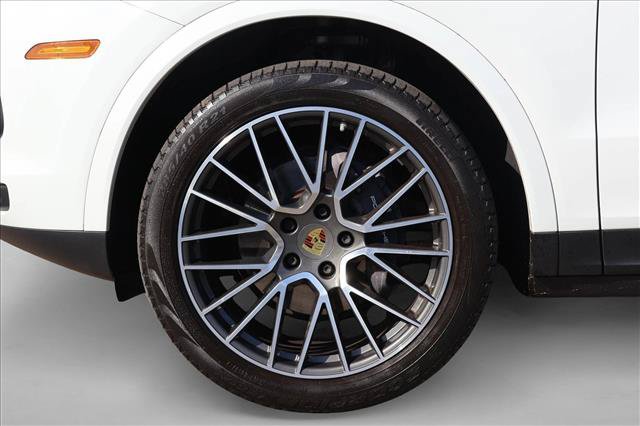 Used 2019 Porsche Cayenne AWD/4WD image 9
