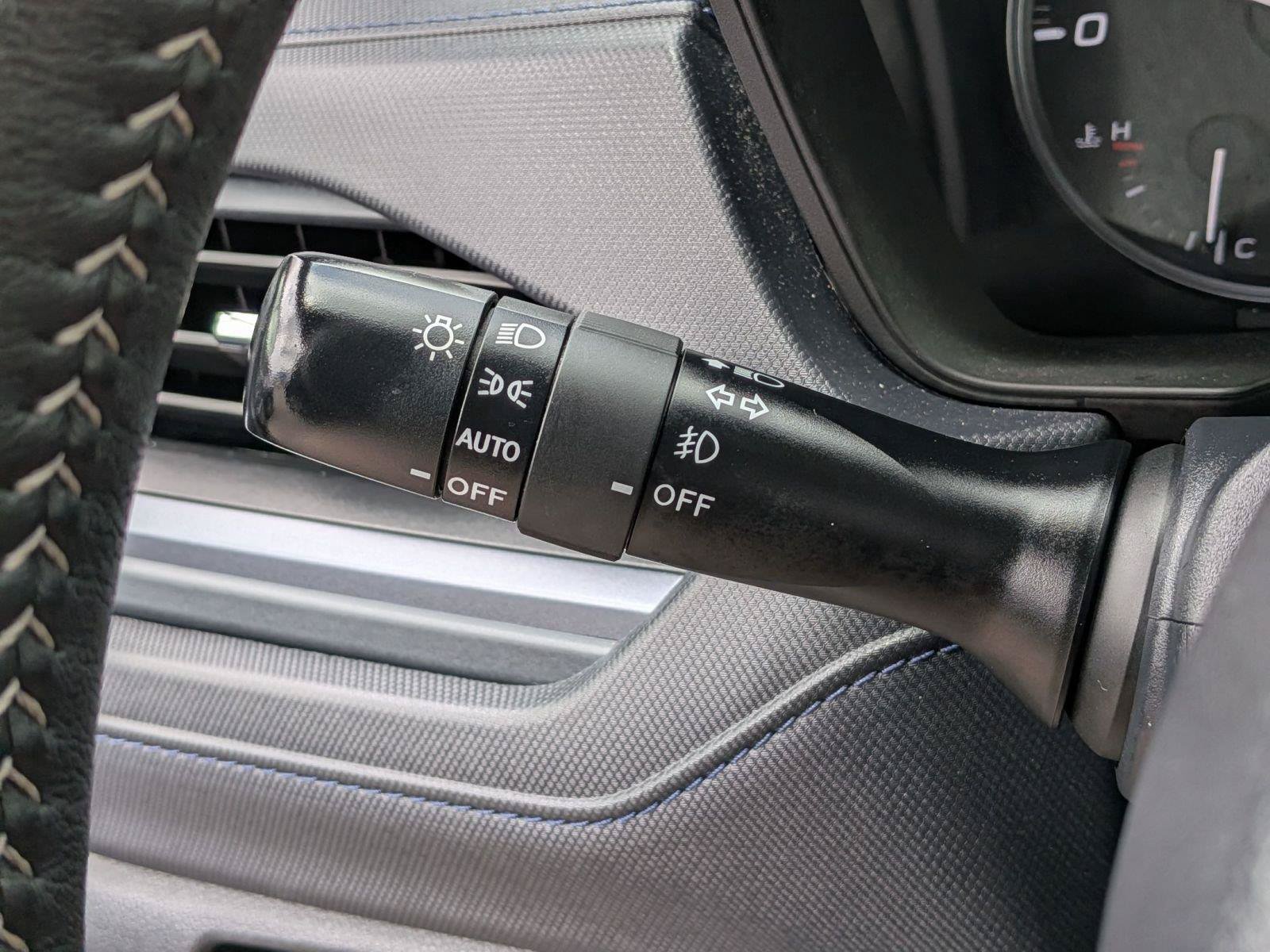 Used 2025 Subaru Forester Limited AWD/4WD image 22