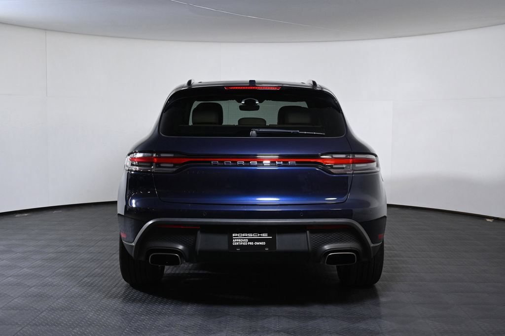 Used 2023 Porsche Macan AWD/4WD image 6