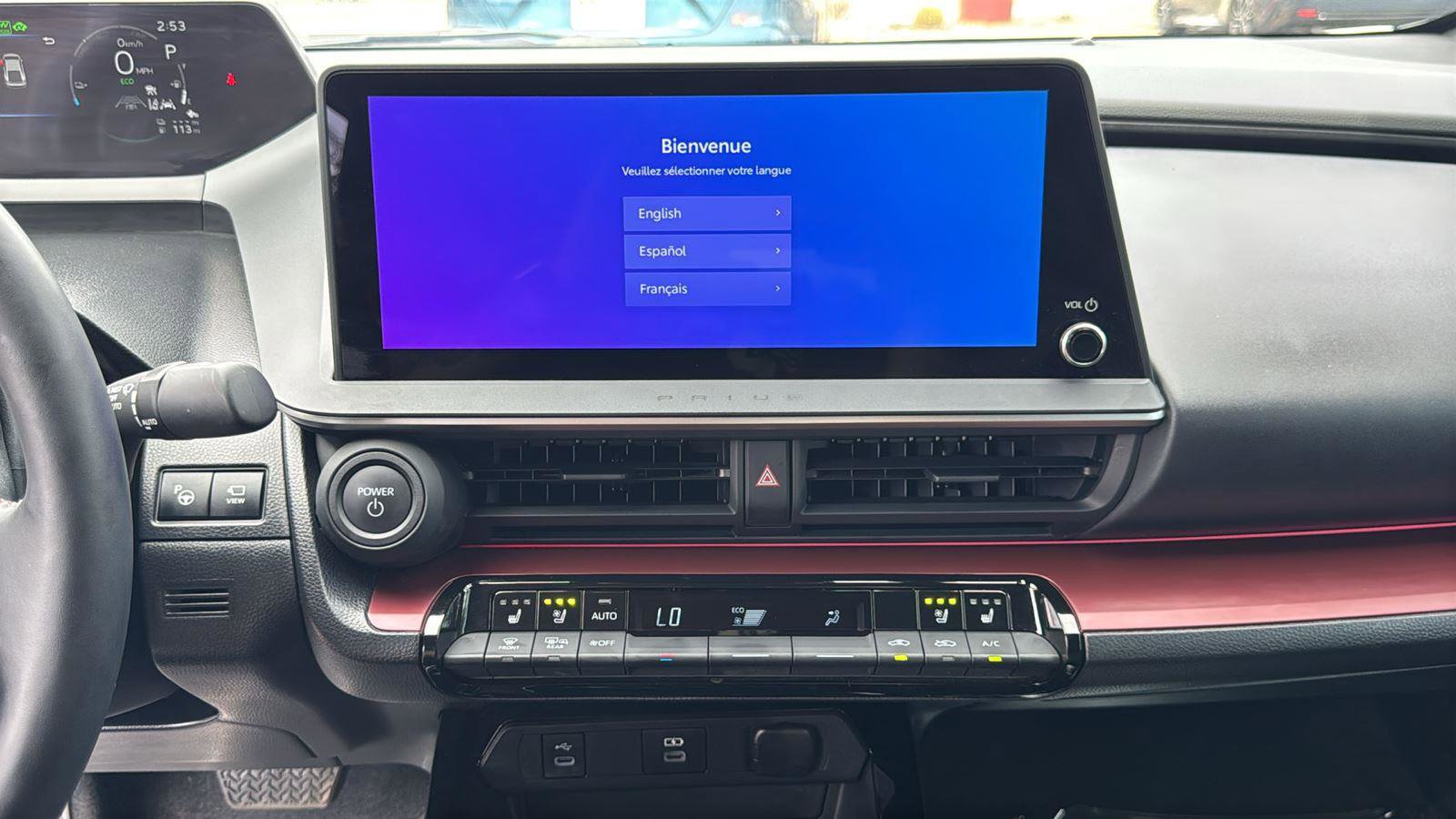 Used 2025 Toyota Prius Plug-In Hybrid w/ Limited Premium Package image 18