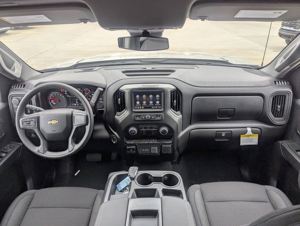 New 2026 Chevrolet Silverado 1500 Custom w/ Turbomax Blackout Package image 17