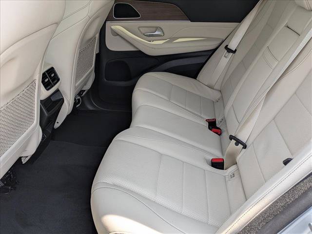 Used 2025 Mercedes-Benz GLE 450e 4MATIC image 20