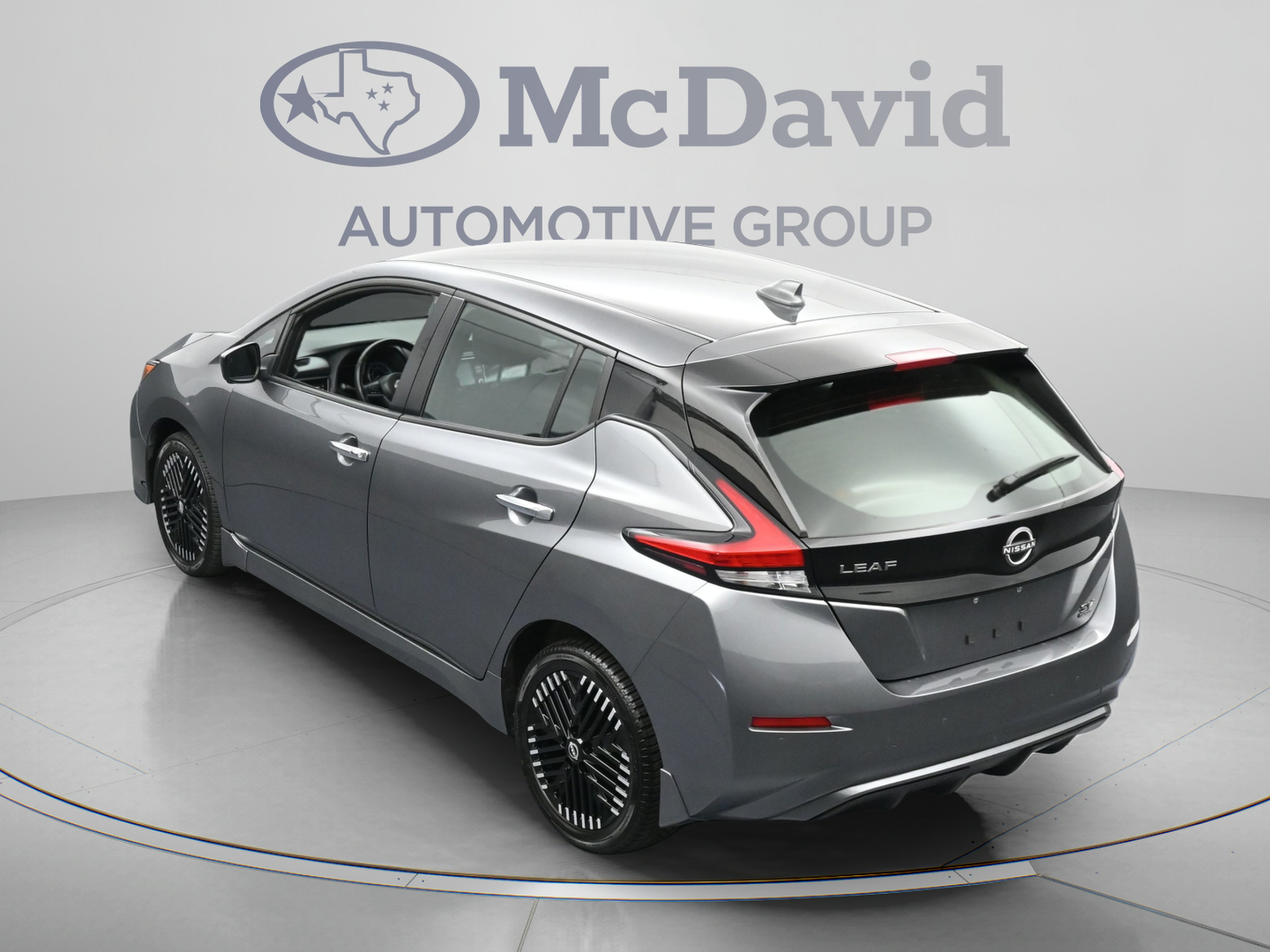 Used 2025 Nissan Leaf SV Plus FWD image 36