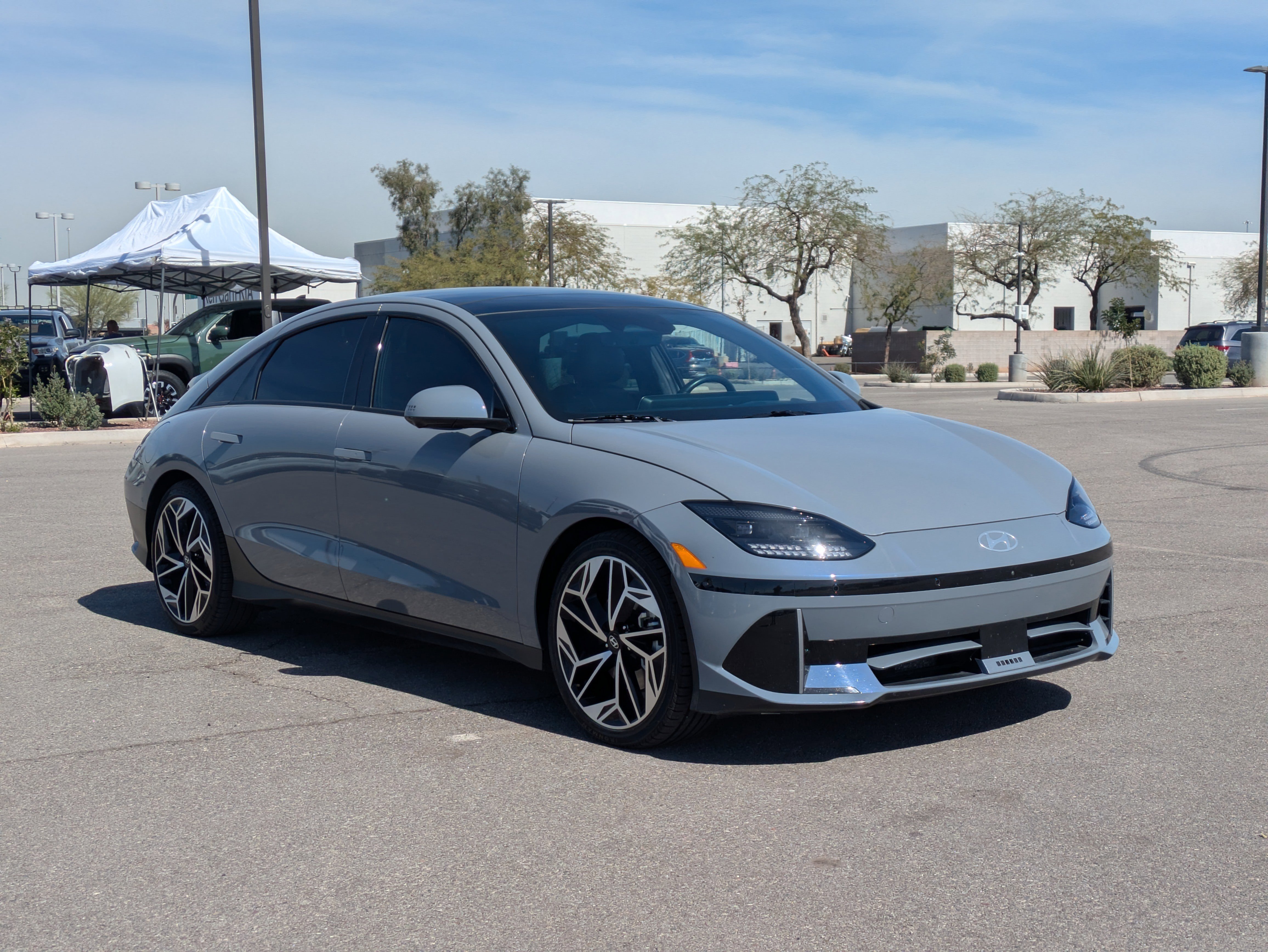 Used 2024 Hyundai Ioniq 6 Limited image 7