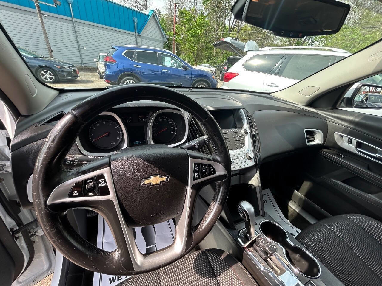 Used 2015 Chevrolet Equinox LT w/ Driver Convenience Package image 5