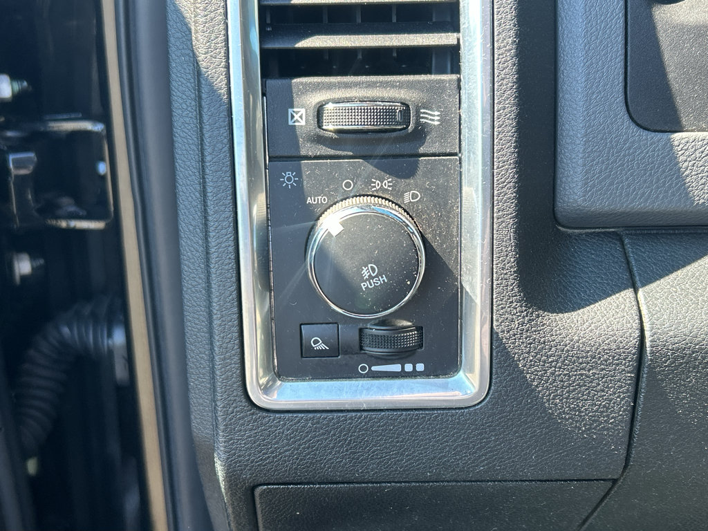 Used 2018 RAM 1500 Big Horn AWD/4WD image 17