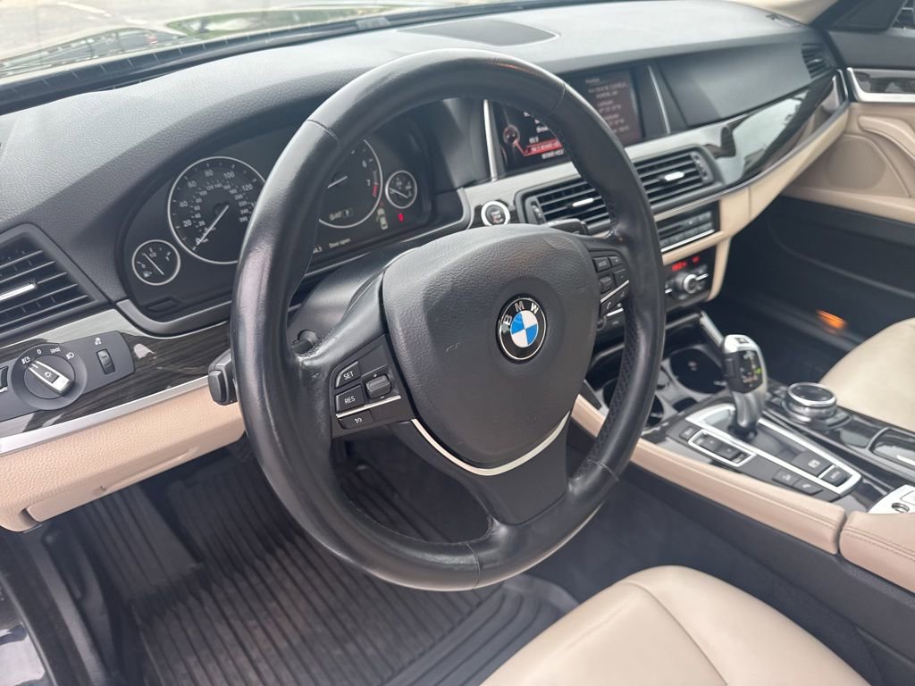 Used 2015 BMW 528i xDrive Sedan AWD/4WD image 12