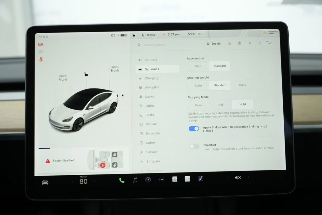 Used 2021 Tesla Model 3 Standard Range Plus image 51