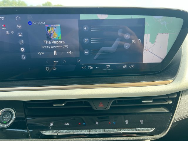 Used 2024 Buick Envision Avenir AWD/4WD image 26