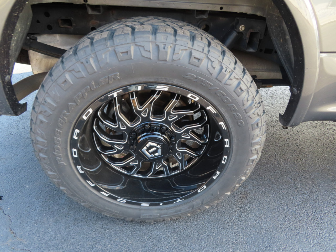 Used 2019 Ford F150 Lariat w/ Equipment Group 502A Luxury image 21