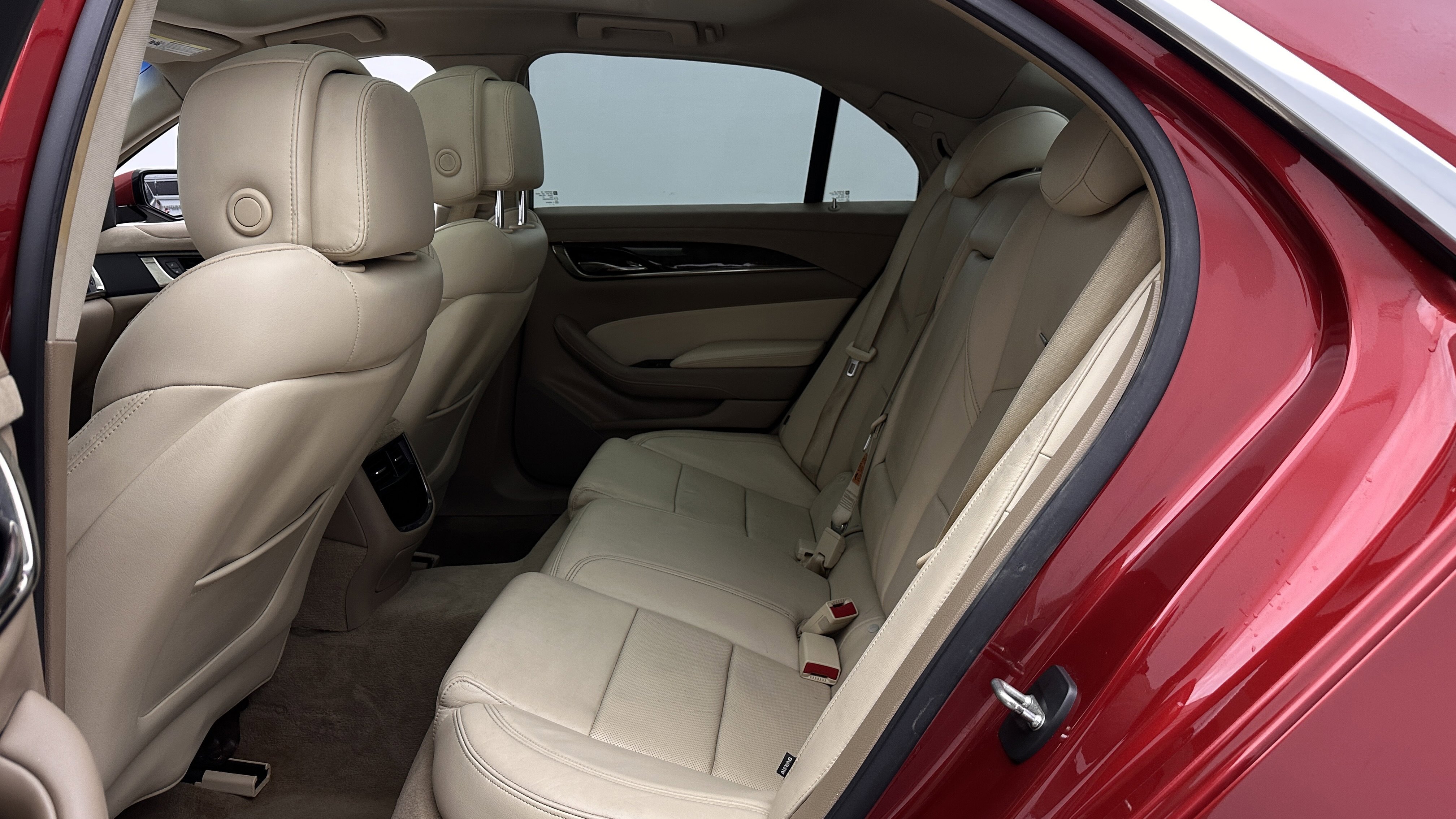 Used 2014 Cadillac CTS Luxury RWD image 30