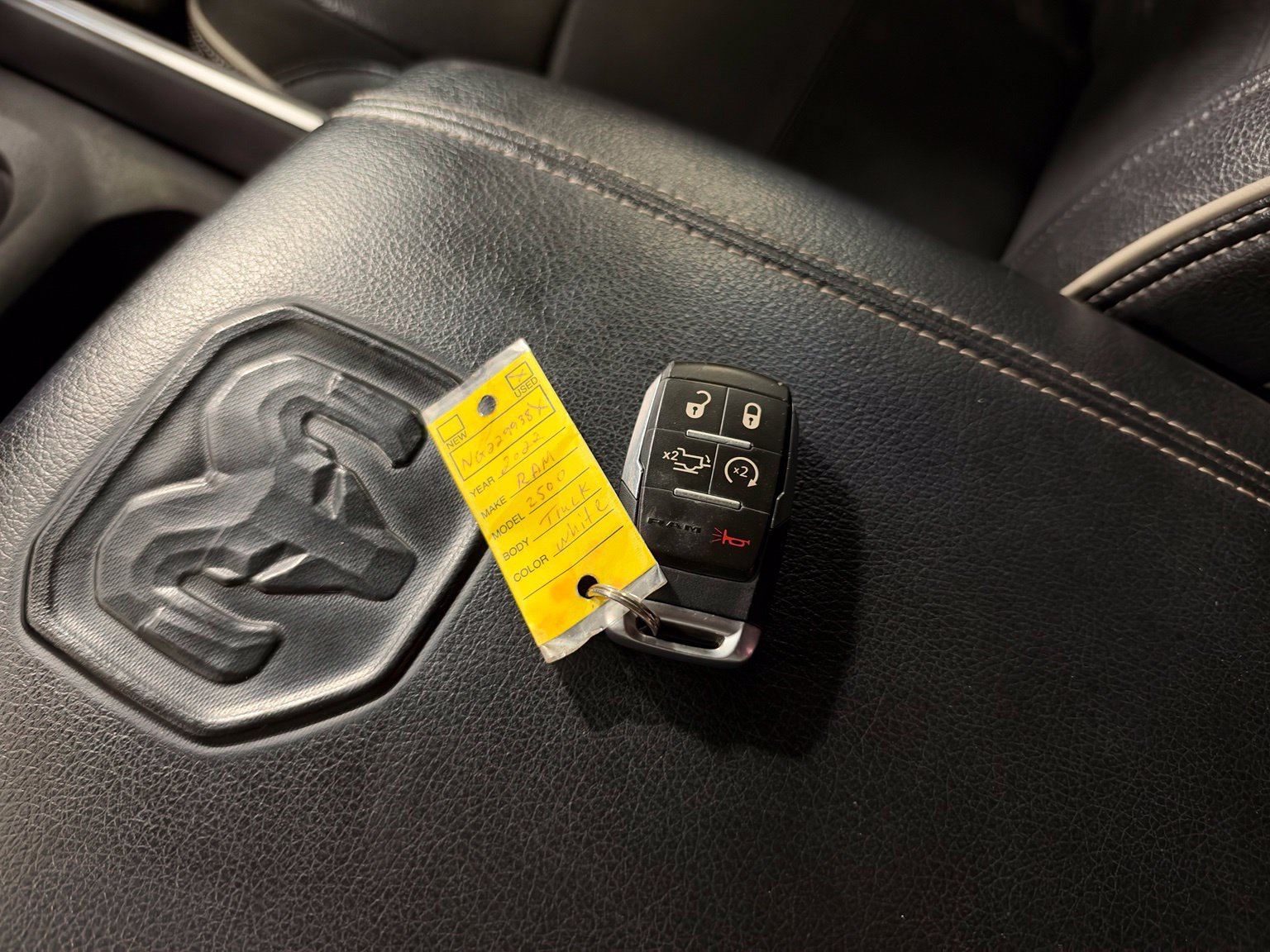 Used 2022 RAM 2500 Laramie w/ Night Edition AWD/4WD image 36