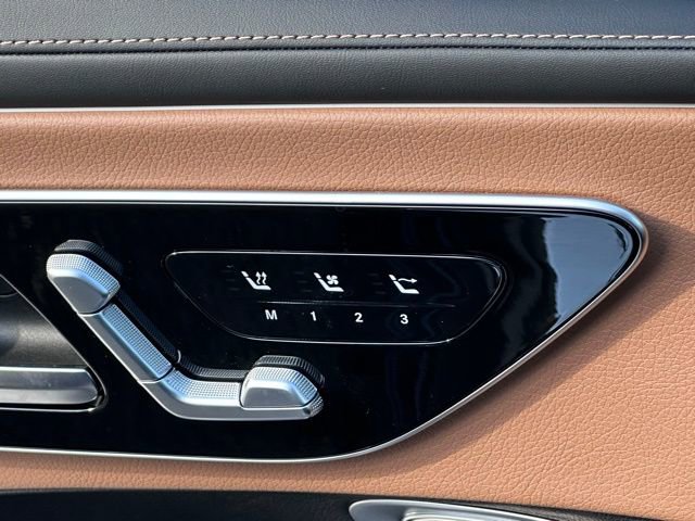 Used 2024 Mercedes-Benz CLE 450 4MATIC Cabriolet image 23