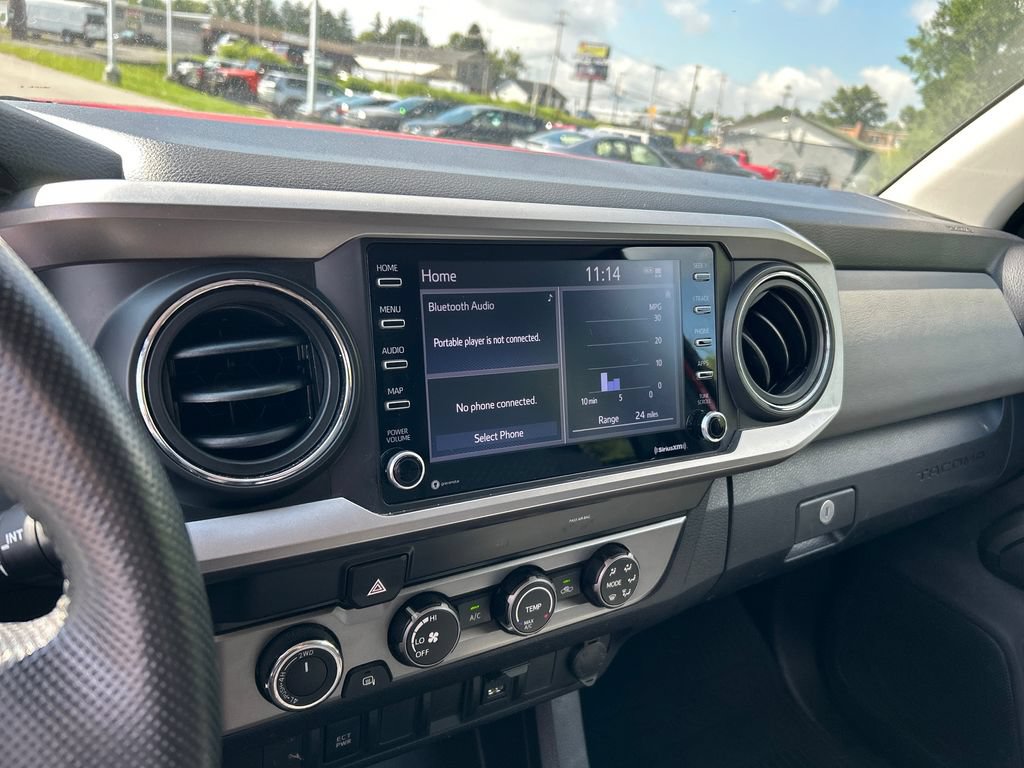 Used 2022 Toyota Tacoma SR5 w/ SR5 Appearance Package (SM) AWD/4WD image 20