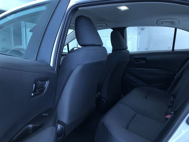 Used 2025 Toyota Corolla LE image 20
