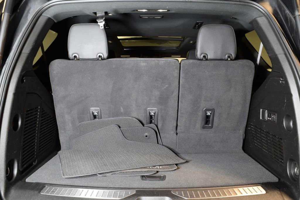 Used 2023 GMC Yukon Denali image 29