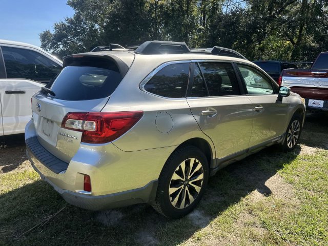 Used 2017 Subaru Outback 2.5i Limited AWD/4WD image 17
